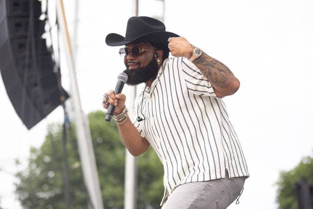 BLANCO BROWN on stage for CMA Fest 2026 - SAT, , Nashville, TN, June 06, 2026. Photo By: Justin Renfroe Everett Collection CMA Fest 2026 - SAT PUBLICATIONXNOTxINxCANxCHNxFRAxITAxJPNxNORxPOLxRUSxESPxUKxUSA