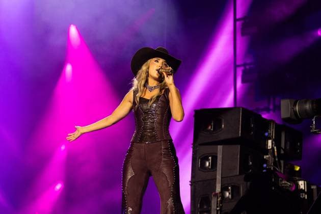 LAINEY WILSON on stage for CMA Fest 2026 - SAT, , Nashville, TN, June 06, 2026. Photo By: Justin Renfroe Everett Collection CMA Fest 2026 - SAT PUBLICATIONXNOTxINxCANxCHNxFRAxITAxJPNxNORxPOLxRUSxESPxUKxUSA