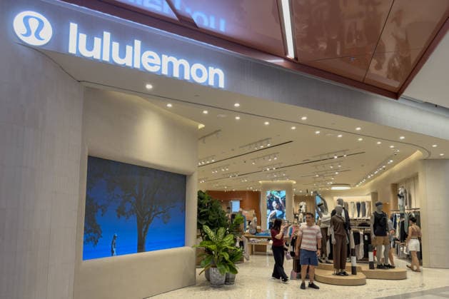 June 7, 2026, Bangkok, Bangkok, THailand: A branch of Lululemon, an Canadian sports brand, is at the Central Park shopping mall. Bangkok THailand  - ZUMAw151 20260607_zip_w151_012 Copyright: xPatrickxChengzhixWangx