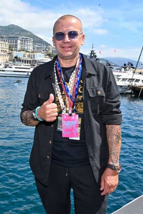 Olivier Panis in the paddocks of the Formula 1 Louis Vuitton Grand Prix of Monaco 2026, in Monte Carlo, Monaco, on June 7, 2026 Bruno Bebert Bestimage Celebs in the paddocks of the Formula 1 Louis Vuitton Grand Prix of Monaco 2026, in Monte Carlo, Monaco, on June 7, 2026 unknown  Copyright: xBrunoxBebertx xBestimagexBrunoxBebertx xBestimagex