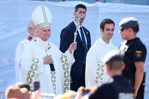 Spanish Royals attends Corpus Christi Holy Mass with the Pope Leo XIV Pope Leo XIV (Papa Leon XVI, Robert Francis Prevost) attends Corpus Christi Holy Mass at Plaza de Cibeles on June 7, 2026 in Madrid, Spain Photo by IMAGO MPG Madrid Plaza de Cibeles Madrid Spain  Copyright: xMPGx