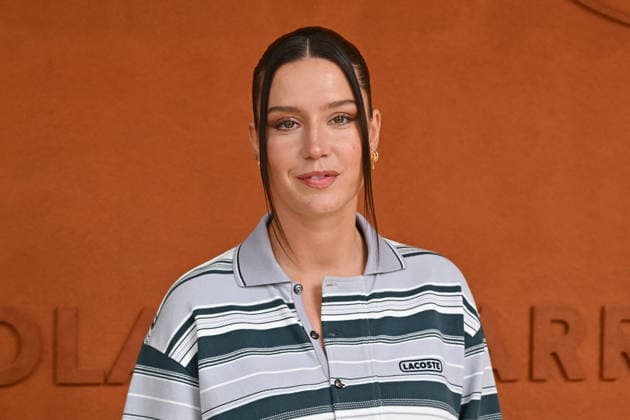 2026 French Open - Celebs At The Village Adèle Exarchopoulos posing at the village during Day Fifteen of the 2026 French Open on June 07, 2026 in Paris, France. Photo by Laurent Zabulon Paris France  Copyright: xZabulonxLaurent ABACAx