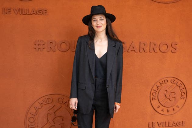2026 French Open - Celebs At The Village Marion Cotillard posing at the village during Day Fifteen of the 2026 French Open on June 07, 2026 in Paris, France. Photo by Laurent Zabulon Paris France  Copyright: xZabulonxLaurent ABACAx