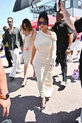 IPA85438700 - Monte Carlo, Formula 1 Monaco Grand Prix - Celebrities watch the race In the photo: Khloe Kardashian And Kim Kardashian  Copyright: xManuelexMangiarottix xManuelexMangiarottix 85438700