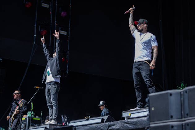 Rock am Ring 2026, Tag 3, 7.6.2026 Die kalifornische Rap-Rock-NuMetal-Band Hollywood Undead auf der Utopia Stage -- Mit dem Traditionsfestival Rock am Ring am Nürburgring in der Eifel startet in Deutschland die Festival-Saison. Rock am Ring findet in diesem Jahr vom 5. bis 7. Juni statt. Rund 80 Bands und Künstler stehen auf einer der drei großen Bühnen. Nürburg Nürburgring Rheinland-Pfalz Deutschland *** Rock am Ring 2026, Day 3, 7 6 2026 Californian rap rock NuMetal band Hollywood Undead on the Utopia Stage The traditional Rock am Ring festival at the Nürburgring in the Eifel region kicks off the festival season in Germany Rock am Ring will take place this year from 5 to 7 June Around 80 bands and artists will perform on one of the Copyright: xSebastianxDerixx