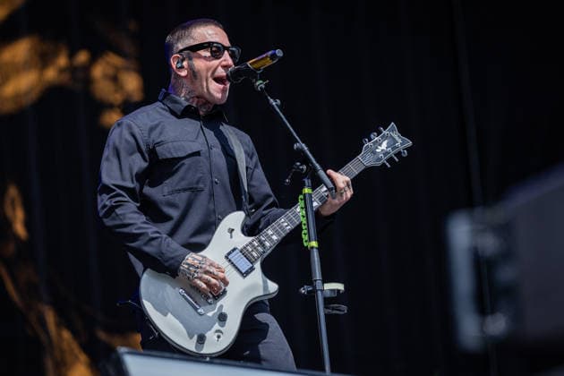 Rock am Ring 2026, Tag 3, 7.6.2026 Die kalifornische Rap-Rock-NuMetal-Band Hollywood Undead auf der Utopia Stage -- Mit dem Traditionsfestival Rock am Ring am Nürburgring in der Eifel startet in Deutschland die Festival-Saison. Rock am Ring findet in diesem Jahr vom 5. bis 7. Juni statt. Rund 80 Bands und Künstler stehen auf einer der drei großen Bühnen. Nürburg Nürburgring Rheinland-Pfalz Deutschland *** Rock am Ring 2026, Day 3, 7 6 2026 Californian rap rock NuMetal band Hollywood Undead on the Utopia Stage The traditional Rock am Ring festival at the Nürburgring in the Eifel region kicks off the festival season in Germany Rock am Ring will take place this year from 5 to 7 June Around 80 bands and artists will perform on one of the Copyright: xSebastianxDerixx