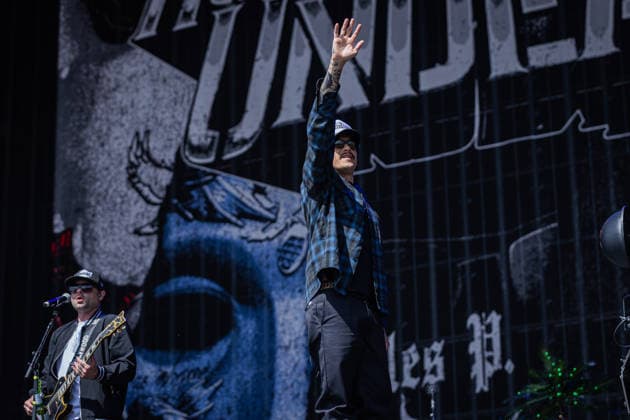 Rock am Ring 2026, Tag 3, 7.6.2026 Die kalifornische Rap-Rock-NuMetal-Band Hollywood Undead auf der Utopia Stage -- Mit dem Traditionsfestival Rock am Ring am Nürburgring in der Eifel startet in Deutschland die Festival-Saison. Rock am Ring findet in diesem Jahr vom 5. bis 7. Juni statt. Rund 80 Bands und Künstler stehen auf einer der drei großen Bühnen. Nürburg Nürburgring Rheinland-Pfalz Deutschland *** Rock am Ring 2026, Day 3, 7 6 2026 Californian rap rock NuMetal band Hollywood Undead on the Utopia Stage The traditional Rock am Ring festival at the Nürburgring in the Eifel region kicks off the festival season in Germany Rock am Ring will take place this year from 5 to 7 June Around 80 bands and artists will perform on one of the Copyright: xSebastianxDerixx