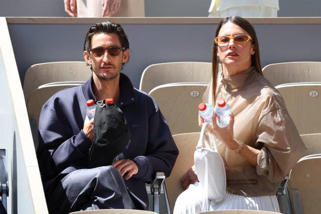 2026 French Open - Pierre Niney and Natasha Andrews In The Stands Pierre Niney and Natasha Andrews in the stands during Day Fifteen of the 2026 French Open on June 07, 2026 in Paris, France. Photo by Nasser Berzane ABACAPRESS.COM Paris France  Copyright: xBerzanexNasser ABACAx