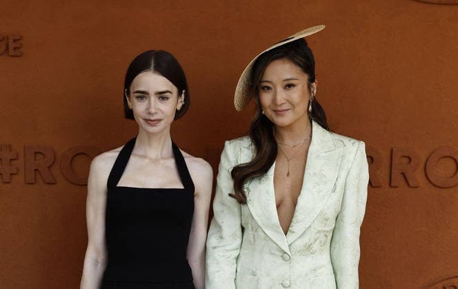 Lily Collins and Ashley Park attending the 2026 French Open at Roland Garros in Paris, France, on June 7, 2026 Jacovides Moreau Bestimage Celebs attending the village photocall during the 2026 French Open at Roland Garros in Paris, France, on June 7, 2026 Paris France  Copyright: xJACOVIDES-MOREAUx xBESTIMAGExJACOVIDES-MOREAUx xBESTIMAGEx