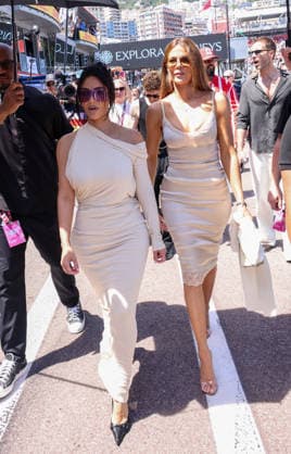 F1 Louis Vuitton Grand Prix de Monaco - Kim and Khloe Kardashian Kim Kardashian, Paddock Guest and Lewis Hamilton of Scuderia Ferrari HP girlfriend and Khloe Kardashian, Paddock Guest, on Sunday during the 2026 Formula 1 Louis Vuitton Monaco Grand Prix at the Monaco Street Circuit on June 7, 2026. Photo by JC Vinaj ABACAPRESS.COM Monaco  Copyright: xVinajxJean-Charles ABACAx