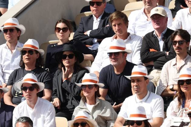 ROLAND GARROS PHOTOPQR LE PARISIEN Le Parisien Arnaud Journois PARIS 07 06 2026 Paris Stade Roland Garros, June 7, 2026 Tennis Internationaux de France de Roland Garros Mens singles Court Philippe Chatrier final Alexander Zverev vs Flavio Cobolli Marion Cotillard et Jean Dujardin Photo Le Parisien Arnaud Journois PARIS France  Copyright: xPHOTOPQR LExPARISIEN MAXPPPxLexParisienx xArnaudxJournoisx 20260607LPA2145 20260607LPA2145