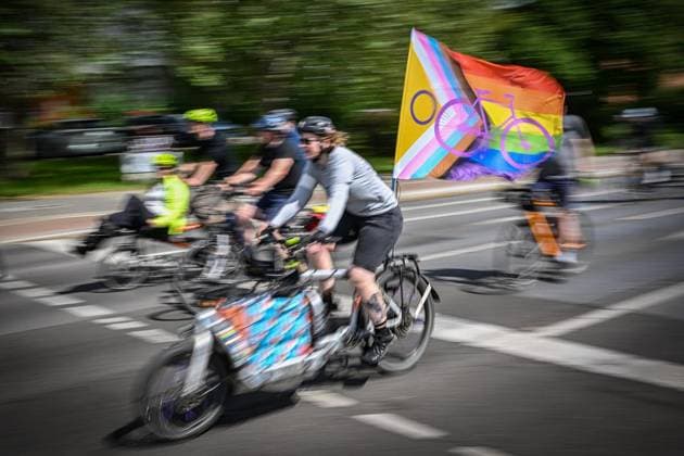 Fahrrad-Sternfahrt des ADFC Berlin ** NUR FÜR REDAKTIONELLE ZWECKE ** EDITORIAL USE ONLY **<p>Fahrrad-Sternfahrt des ADFC Berlin, Von verschiedenen Startpunkten fahren die Teilnehmenden laut ADFC insgesamt über mehr als 2.700 Kilometer Strecke zum Großen Stern am Tiergarten. Die Sternfahrt findet dieses Jahr zum 50. Mal statt. Das Motto lautet Â«Die Zukunft fährt Rad!Â» , fotografiert am 07.06.2026 in Berlin. Berlin Berlin Berlin Copyright: MaurizioxGambarini *** Bicycle rally of the ADFC Berlin FOR EDITORIAL PURPOSES ONLY EDITORIAL USE ONLY p Bicycle rally of the ADFC Berlin, According to the ADFC, participants will ride from various starting points over a total distance of more than 2,700 kilometers to the Großer Stern am Tiergarten T Copyright: MaurizioxGambarini doc866q400shpxwqoujsem ,EDITORIAL USE ONLY