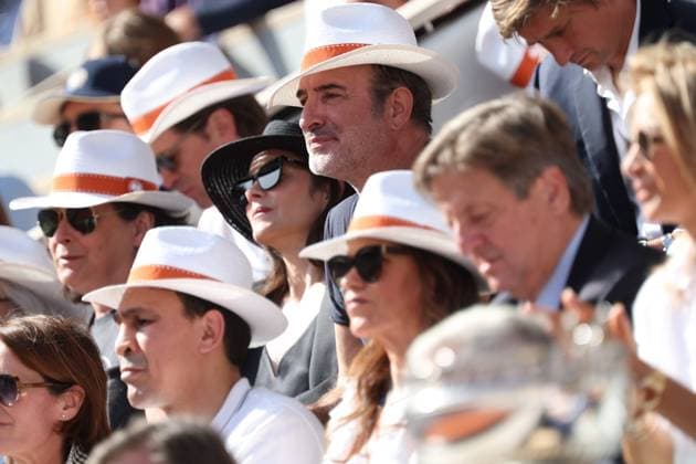 ROLAND GARROS PHOTOPQR LE PARISIEN Le Parisien Arnaud Journois PARIS 07 06 2026 Paris Stade Roland Garros, le 7 juin 2026 Tennis Internationaux de France de Roland Garros Simple Messieurs Court Philippe Chatrier finale Alexander Zverev vs Flavio Cobolli Marion Cotillard et Jean Dujardin Photo Le Parisien Arnaud Journois Roland Garros French Open tennis tournament, in Paris, France, on 07 June 2026 PARIS France  Copyright: xPHOTOPQR LExPARISIEN MAXPPPxLexParisienx xArnaudxJournoisx 20260607LPA2267 20260607LPA2267