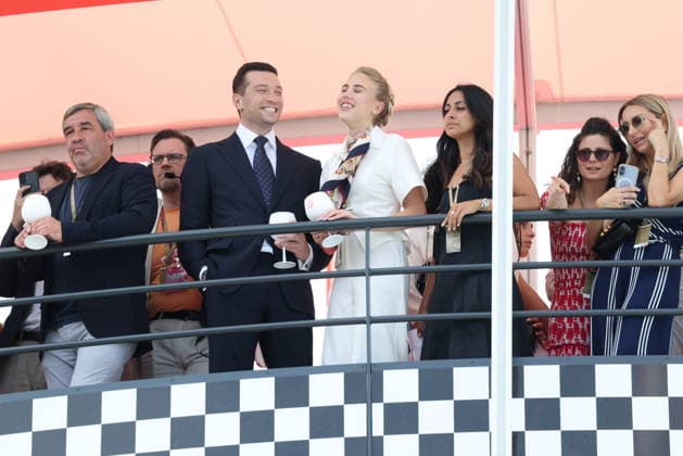 F1 Louis Vuitton GP de Monaco - Jordan Bardella and Maria Carolina De Bourbon Jordan Bardella and Princess Maria Carolina of Bourbon Two Sicilies attend the F1 Grand Prix of Monaco at Circuit de Monaco on June 7, 2026 in Monte-Carlo, Monaco. Photo by JC Vinaj AABACAPRESS.COM Monaco  Copyright: xVinajxJean-Charles ABACAx
