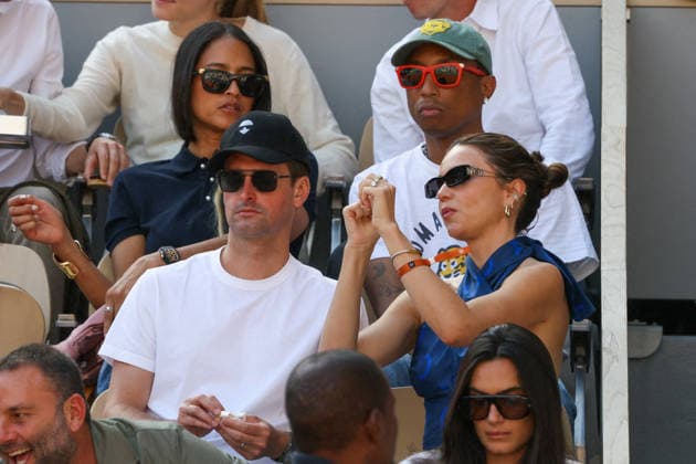 2026 French Open - Pharrell Williams and Helen Lasichanh in the Stands US singer-songwriter and fashion designer Pharrell Williams and his wife US model and fashion designer Helen Lasichanh in the stands during Day Fifteen of the 2026 French Open on June 07, 2026 in Paris, France. Photo by Nasser Berzane ABACAPRESS.COM  Copyright: xBerzanexNasser ABACAx