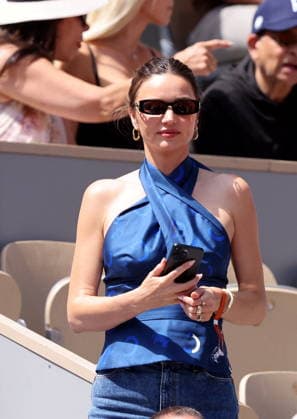 Miranda Kerr Celebrities in the stands at the mens final of the French Open at Roland Garros 2026 on June 7, 2026 Jacovides Moreau Bestimage Celebrities in the stands at the mens final of the French Open at Roland Garros 2026 on June 7, 2026 Paris France  Copyright: xJACOVIDES-MOREAUx xBESTIMAGExJACOVIDES-MOREAUx xBESTIMAGEx