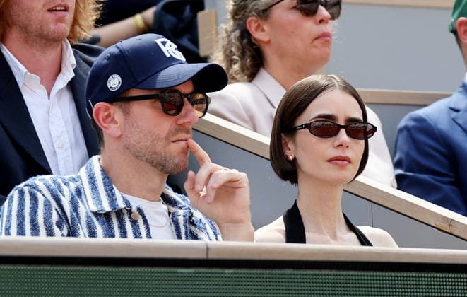 Lily Collins with husband Charlie McDowell Celebrities in the stands at the mens final of the French Open at Roland Garros 2026 on June 7, 2026 Jacovides Moreau Bestimage Celebrities in the stands at the mens final of the French Open at Roland Garros 2026 on June 7, 2026 Paris France  Copyright: xJACOVIDES-MOREAUx xBESTIMAGExJACOVIDES-MOREAUx xBESTIMAGEx