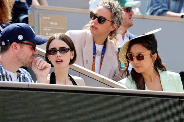 Lily Collins with husband Charlie McDowell and Ashley Park Celebrities in the stands at the mens final of the French Open at Roland Garros 2026 on June 7, 2026 Jacovides Moreau Bestimage Celebrities in the stands at the mens final of the French Open at Roland Garros 2026 on June 7, 2026 Paris France  Copyright: xJACOVIDES-MOREAUx xBESTIMAGExJACOVIDES-MOREAUx xBESTIMAGEx