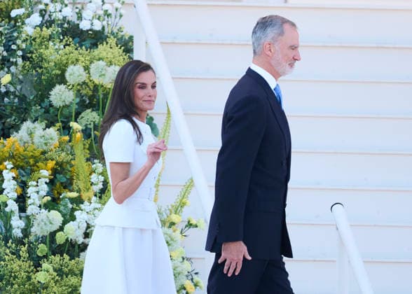 07-06-2026 Madrid King Felipe and Queen Letizia and Princess Leonor and Princess Sofia attended the Corpus Christi Holy Mass with the Pope Leo XIV at Plaza de Cibeles in Madrid. No Spain Â  Copyright: xPPEx