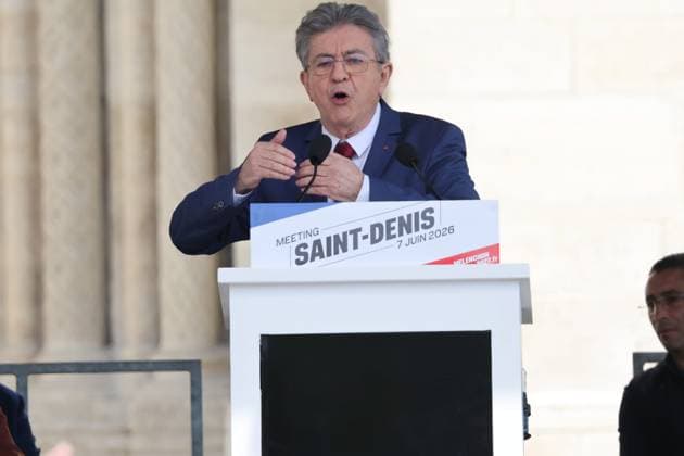 meeting de Jean Luc Mélenchon PHOTOPQR LE PARISIEN LP Olivier Lejeune Staff Saint Denis 07 06 2026 07 06 2026 Saint Denis Présidentielle 2027 First meeting of the insoumis leader, Jean Luc Mélenchon, as a candidate for the 2027 presidential election, in front of Saint Denis town hall LP Olivier Lejeune Jean Luc Melenchon, leader of La France Insoumise LFI , speaks during a rally launching his campaign for the 2027 French presidential election in Saint Denis, France, on June 7, 2026 Local Caption Présidentielle 2027 Meeting de JL Mélenchon Saint Denis France  Copyright: xPHOTOPQR LExPARISIEN MAXPPPxLPx xOlivierxLejeunex(Staff)x 20260607LPA2970 20260607LPA2970