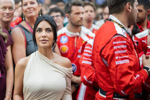 Kim Kardashian Formula 1 Grand Prix de Monaco 2026 Kim Kardashian attends at podium during the Formula 1 Grand Prix de Monaco 2026, 6th round of the 2026 Formula One World Championship on the Circuit de Monaco, in Monte-Carlo, Monaco Photo by Eliot Blondet ABACAPRESS.COM Monaco France France  Copyright: xBlondetxEliot ABACAx