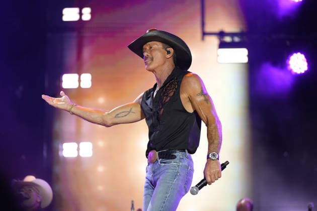 Tim McGraw perform on day 3 of the 2026 CMA Fest in Nashville, Tennessee Featuring: Tim McGraw Where: Nashville, Tennessee, United States When: 07 Jun 2026 Credit: AdMedia MediaPunch INSTARimages EDITORIAL USE ONLY. NOT FOR USE BY NEWSPAPERS BASED IN THE UK. Copyright: xx instar55755855