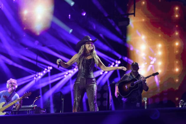 Lainey Wilson performs on day 3 of the 2026 CMA Fest in Nashville, Tennessee Featuring: Lainey Wilson Where: Nashville, Tennessee, United States When: 07 Jun 2026 Credit: AdMedia MediaPunch INSTARimages EDITORIAL USE ONLY. NOT FOR USE BY NEWSPAPERS BASED IN THE UK. Copyright: xx instar55755811
