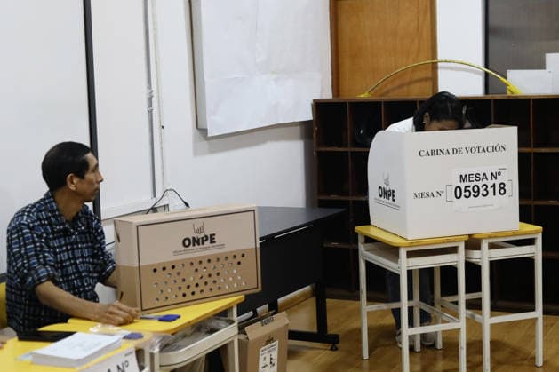 Second round of the Presidential Elections in Lima, Peru LIMA, PERU - JUNE 07: Keiko Fujimori, the presidential candidate for the Popular Force (Fuerza Popular) party, casts her ballot during the second round of the presidential elections in Lima, Peru on June 07, 2026. Klebher Vasquez Anadolu Lima Peru. Editorial use only. Please get in touch for any other usage.  Copyright: x2026xAnadoluxKlebherxVasquezx