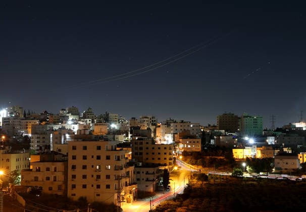Iranian missiles seen over Hebron sky following attack on Israel HEBRON, PALESTINE - JUNE 7: Missiles launched from Iran toward Israel are seen in the sky over the West Bank city of Hebron on June 7, 2026. Sirens sounded in several regions across northern Israel due to the missile attack, which followed an Israeli strike on the Lebanese capital, Beirut. Wisam Hashlamoun Anadolu Hebron West Bank. Editorial use only. Please get in touch for any other usage.  Copyright: x2026xAnadoluxWisamxHashlamounx