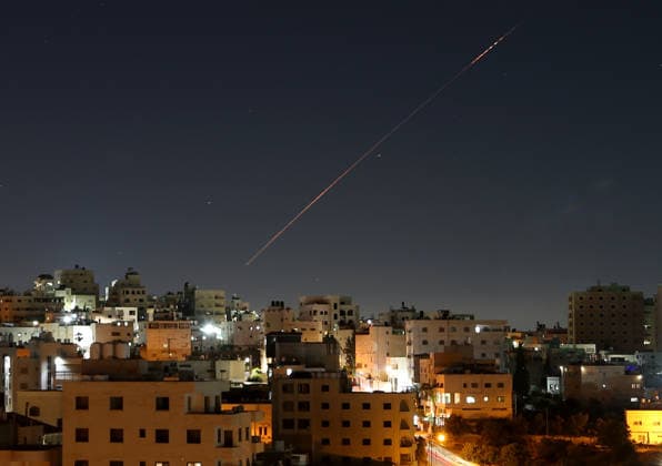 Iranian missiles seen over Hebron sky following attack on Israel HEBRON, PALESTINE - JUNE 7: Missiles launched from Iran toward Israel are seen in the sky over the West Bank city of Hebron on June 7, 2026. Sirens sounded in several regions across northern Israel due to the missile attack, which followed an Israeli strike on the Lebanese capital, Beirut. Wisam Hashlamoun Anadolu Hebron West Bank. Editorial use only. Please get in touch for any other usage.  Copyright: x2026xAnadoluxWisamxHashlamounx