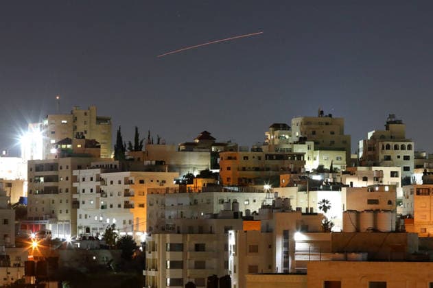 Iranian missiles seen over Hebron sky following attack on Israel HEBRON, PALESTINE - JUNE 7: Missiles launched from Iran toward Israel are seen in the sky over the West Bank city of Hebron on June 7, 2026. Sirens sounded in several regions across northern Israel due to the missile attack, which followed an Israeli strike on the Lebanese capital, Beirut. Wisam Hashlamoun Anadolu Hebron West Bank. Editorial use only. Please get in touch for any other usage.  Copyright: x2026xAnadoluxWisamxHashlamounx