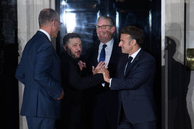 Quad-lateral Meeting On Ukraine at Downing Street, London, UK - 07 June 2026 (L-R) - German Chancellor Frederich Merz, Ukrainian President Volodymyr Zelenskyy, French British Prime Minister Sir Keir Starmer and President Emmanuel Macron pose forr a photo in Downing Street, London, England, UK on Sunday 7 June, 2026., Credit:Justin Ng Avalon UK, England, London, Downing Street  Copyright: xJustinxNgx xAvalonx 1108706701