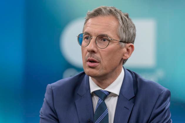 im Bild v.l.: Daniel Friedrich Sturm, Leiter Hauptstadtbüro, Der Tagesspiegel, GER, Berlin, Studio, zu Gast bei - Caren Miosga, Polittalk, TV, Format, Aufzeichnung, Live, Das Erste, aus Adlershof - am Studio 20, Thema: Ist die SPD bereit für große Reformen, Frau Bas?, 07.06.2026, *** in the picture from l Daniel Friedrich Sturm, Head of Capital Office, Der Tagesspiegel, GER, Berlin, Studio, guest of Caren Miosga, Polittalk, TV, format, recording, Live, Das Erste, from Adlershof at Studio 20, topic Is the SPD ready for major reforms, Ms. Bas , 07 06 2026, Copyright: HMBxMedia UwexKoch