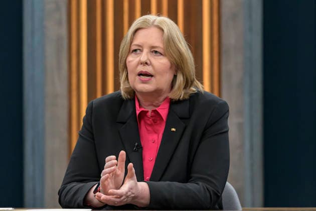 im Bild v.l.: Bärbel Bas (SPD), Parteivorsitzende, Bundesministerin für Arbeit und Soziales GER, Berlin, Studio, zu Gast bei - Caren Miosga, Polittalk, TV, Format, Aufzeichnung, Live, Das Erste, aus Adlershof - am Studio 20, Thema: Ist die SPD bereit für große Reformen, Frau Bas?, 07.06.2026, *** in the picture from l Bärbel Bas SPD , Party Chairwoman, Federal Minister of Labor and Social Affairs GER, Berlin, Studio, guest of Caren Miosga, Polittalk, TV, format, recording, live, Das Erste, from Adlershof at Studio 20, topic Is the SPD ready for major reforms, Ms. Bas , 07 06 2026, Copyright: HMBxMedia UwexKoch
