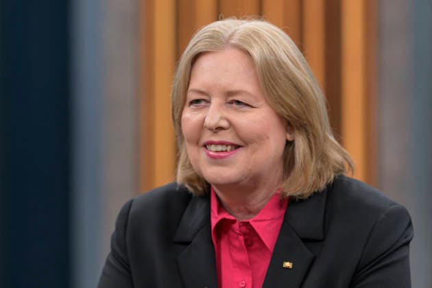 im Bild v.l.: Bärbel Bas (SPD), Parteivorsitzende, Bundesministerin für Arbeit und Soziales GER, Berlin, Studio, zu Gast bei - Caren Miosga, Polittalk, TV, Format, Aufzeichnung, Live, Das Erste, aus Adlershof - am Studio 20, Thema: Ist die SPD bereit für große Reformen, Frau Bas?, 07.06.2026, *** in the picture from l Bärbel Bas SPD , Party Chairwoman, Federal Minister of Labor and Social Affairs GER, Berlin, Studio, guest of Caren Miosga, Polittalk, TV, format, recording, live, Das Erste, from Adlershof at Studio 20, topic Is the SPD ready for major reforms, Ms. Bas , 07 06 2026, Copyright: HMBxMedia UwexKoch
