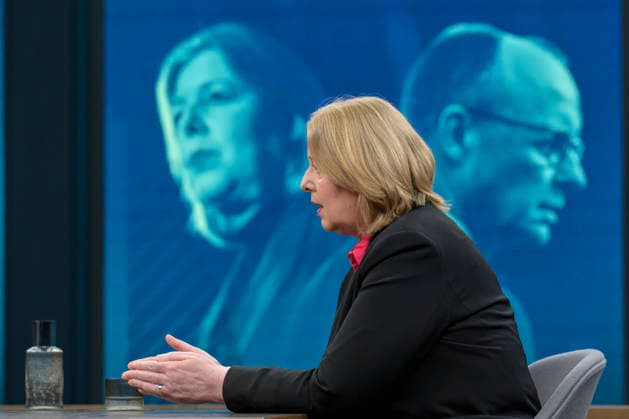im Bild v.l.: Bärbel Bas (SPD), Parteivorsitzende, Bundesministerin für Arbeit und Soziales GER, Berlin, Studio, zu Gast bei - Caren Miosga, Polittalk, TV, Format, Aufzeichnung, Live, Das Erste, aus Adlershof - am Studio 20, Thema: Ist die SPD bereit für große Reformen, Frau Bas?, 07.06.2026, *** in the picture from l Bärbel Bas SPD , Party Chairwoman, Federal Minister of Labor and Social Affairs GER, Berlin, Studio, guest of Caren Miosga, Polittalk, TV, format, recording, live, Das Erste, from Adlershof at Studio 20, topic Is the SPD ready for major reforms, Ms. Bas , 07 06 2026, Copyright: HMBxMedia UwexKoch