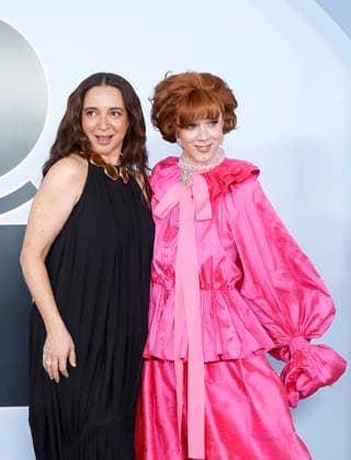 Maya Rudolph and Cole Escola arrive on the red carpet at The 79th Annual Tony Awards at Radio City Music Hall on Sunday, June 7, 2026 in New York City.  NYP20260607205 JohnxAngelillo