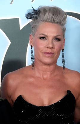 June 7, 2026, New York, Ny, USA: PINK attends the 79th Annual Tony Awards 2026 Red Carpet Arrivals,.Radio City Music Hall, Rockefeller Plaza.June 7, 2026. . The 79th Annual Tony Awards 2026 Red Carpet Arrivals,.Radio City Music Hall, Rockefeller Plaza.June 7, 2026. New York USA  - ZUMAms4_ 20260607_faf_ms4_006 Copyright: xSoniaxMoskowitzxGordonx