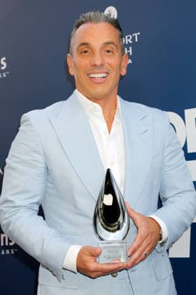 USA - Newport Beach TV Fest - Newport Beach LOS ANGELES - JUN 7: Sebastian Maniscalco at the Newport Beach TV Fest at the Lido Theater on June 7, 2026 in Newport Beach, CA Newport Beach CA USA  Copyright: xKathyxHutchinsx xHutchinsxPhotox