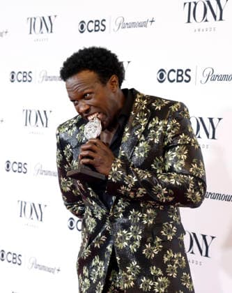 Joshua Henry poses with the Best Performance by an Actor in a Leading Role in a Musical award for Ragtime backstage at The 79th Annual Tony Awards at Radio City Music Hall on Sunday, June 7, 2026 in New York City.  NYP20260607333 JohnxAngelillo