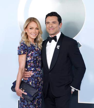 Kelly Ripa and Mark Consuelos arrive on the red carpet at The 79th Annual Tony Awards at Radio City Music Hall on Sunday, June 7, 2026 in New York City.  NYP20260607321 JohnxAngelillo