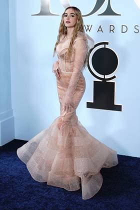 Hannah Cruz at arrivals for 79th Annual Tony Awards - Arrivals 2, Radio City Music Hall at Rockefeller Center, New York, NY, June 07, 2026. Photo By: Kristin Callahan Everett Collection 79th Annual Tony Awards - Arrivals 2 PUBLICATIONXNOTxINxCANxCHNxFRAxITAxJPNxNORxPOLxRUSxESPxUKxUSA