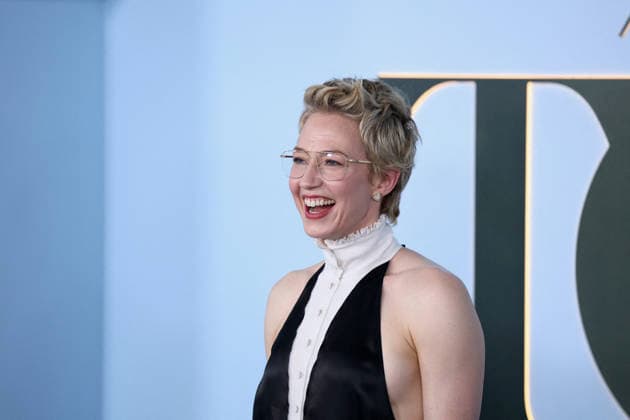 Tony Awards - Arrivals - NYC Carrie Coon attends the Tony Awards at Radio City Hall in New York, NY on June 7, 2026. Photo by Charles Guerin ABACAPRESS.COM New York City NY United States  Copyright: xGuerinxCharles ABACAx