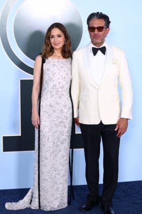 Tony Awards - Arrivals - NYC Rose Byrne and Bobby Cannavale attend the Tony Awards at Radio City Hall in New York, NY on June 7, 2026. Photo by Charles Guerin ABACAPRESS.COM New York City NY United States  Copyright: xGuerinxCharles ABACAx