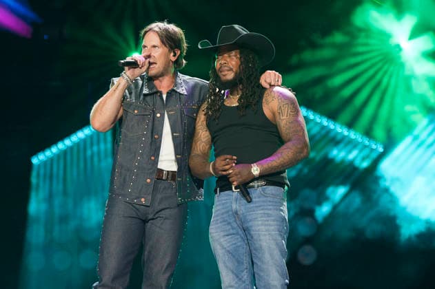 June 7, 2026 - Nashville, Tennessee; USA - Musician RUSSELL DICKERSON and FETTY WAP performs live at the Nissan Stadium as part of the 2026 CMA Music Festival that took place in downtown Nashville. Copyright 2026 . Nashville USA  - ZUMAm78_ 20260607_zaf_m78_166 Copyright: xJasonxMoorex