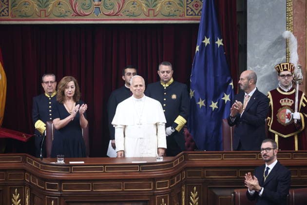 Pope Leo XIV visits Congress I D The President of Congress, Francina Armengol Pope Leo XIV, and the President of the Senate, Pedro Rollán, during a visit of the Pontiff to the Congress of Deputies, on June 8, 2026, in Madrid Spain Leo XIV is the first Pope to deliver a speech as head of the Vatican State before deputies and senators, as part of his official trip to Spain 08 JUNE 2026 Madrid Madrid Madrid Spain  Copyright: xEduardoxParrax 7580011