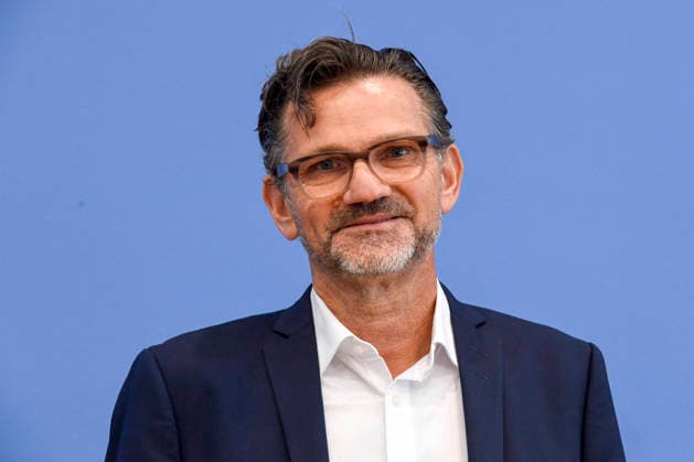 ABB BPK-Prof. Dr. Conrad Schetter, Bonn International Centre for Conflict Studies (bicc) Thema Bericht Vorstellung Friedensgutachten 2026 Die neuen Warlords. Gewaltdynamiken einhegen auf der BPK Bundespressekonferenz am 08.06.2026 in Berlin Berlin Deutschland *** ABB BPK Prof Dr Conrad Schetter, Bonn International Centre for Conflict Studies bicc Topic Report Presentation Peace Report 2026 The New Warlords Contain Violence Dynamics at the BPK Federal Press Conference on 08 06 2026 in Berlin Berlin Germany