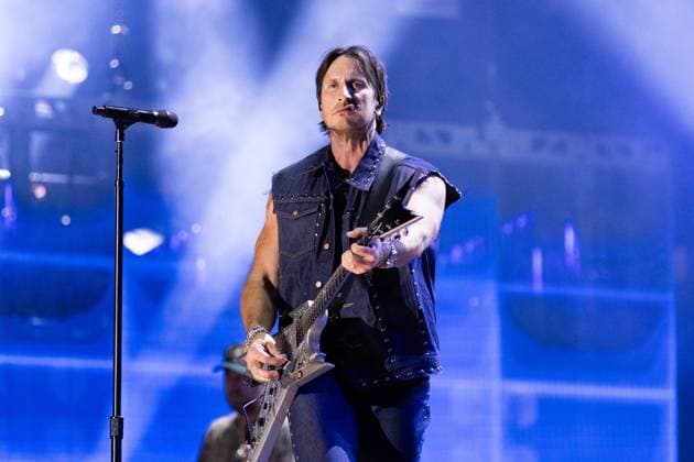 RUSSELL DICKERSON on stage for CMA Fest 2026 - SUN, , Nashville, TN, June 07, 2026. Photo By: Justin Renfroe Everett Collection CMA Fest 2026 - SUN PUBLICATIONXNOTxINxCANxCHNxFRAxITAxJPNxNORxPOLxRUSxESPxUKxUSA