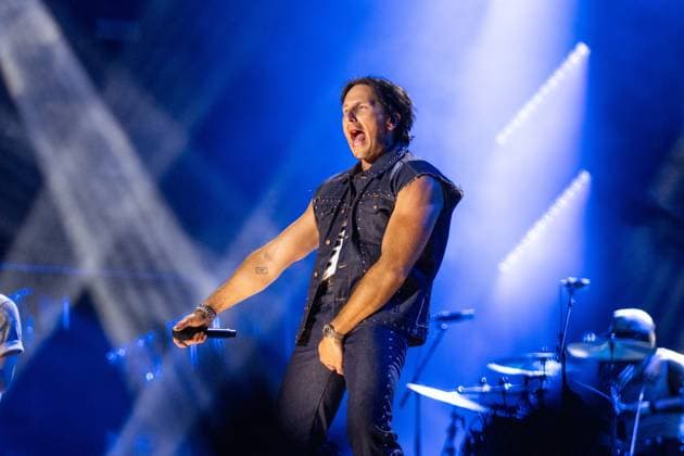 RUSSELL DICKERSON on stage for CMA Fest 2026 - SUN, , Nashville, TN, June 07, 2026. Photo By: Justin Renfroe Everett Collection CMA Fest 2026 - SUN PUBLICATIONXNOTxINxCANxCHNxFRAxITAxJPNxNORxPOLxRUSxESPxUKxUSA