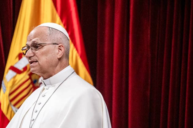 Pope Leo XIV visits Congress Pope Leo XIV speaks during his visit to the Congress of Deputies, June 8, 2026, in Madrid Spain Pope Leo XIV is the first Pope to deliver a speech as head of the Vatican State to deputies and senators, as part of his official trip to Spain 08 JUNE 2026 César Vallejo Rodrí Madrid Madrid Spain  Copyright: xCÃ sarxVallejoxRodriguezx 7580255